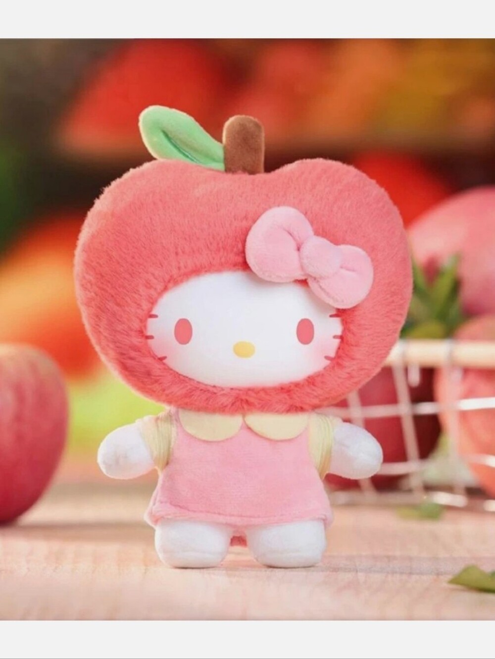 TOPTOY Sanrio Hello Kitty Fruity Paradise Series Crispy Apple Opened Blind Box